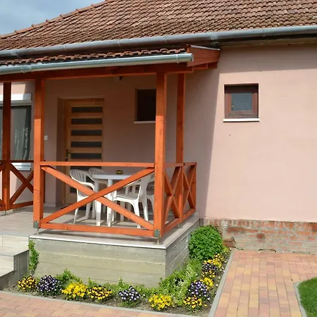 Liliom Appartamento *